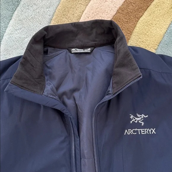 Arc’teryx Atom LT Vest - Men’s Large - Navy - Picture 5 of 9
